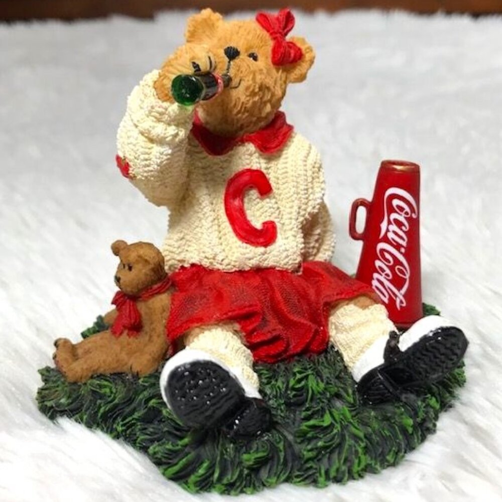 Coca-Cola x Boyds Bears Bearstone Collection 'Dinah...Give Me A C'